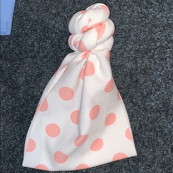 Top Knots - Picture 3 of 5